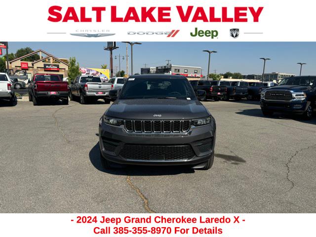 2024 Jeep Grand Cherokee GRAND CHEROKEE LAREDO X 4X4