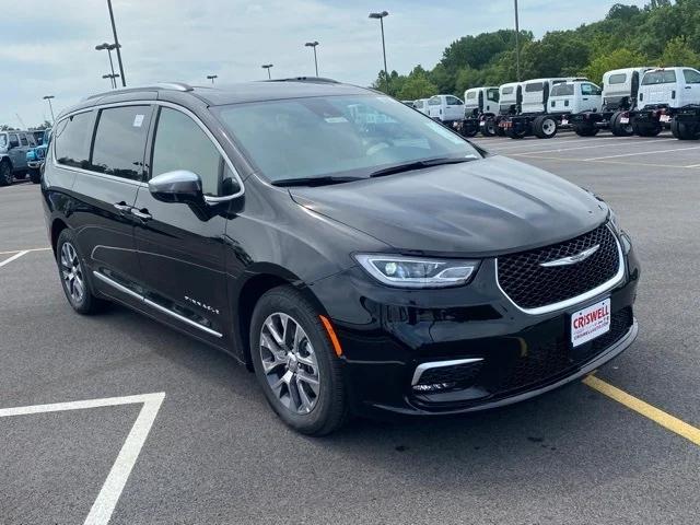 2024 Chrysler Pacifica Hybrid PACIFICA PLUG-IN HYBRID PINNACLE