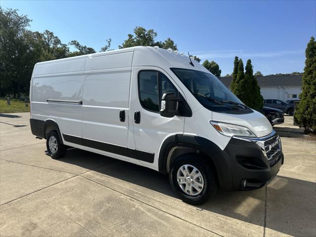 2024 RAM Ram ProMaster RAM PROMASTER 3500 SLT+ CARGO VAN HIGH ROOF 159 WB EXT