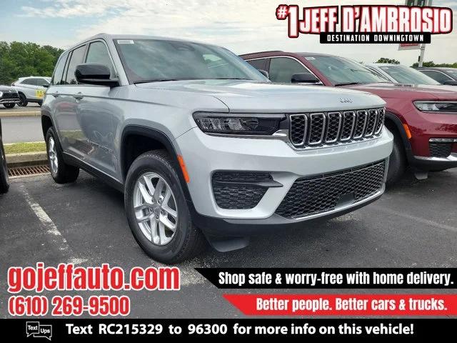 2024 Jeep Grand Cherokee GRAND CHEROKEE LAREDO X 4X4