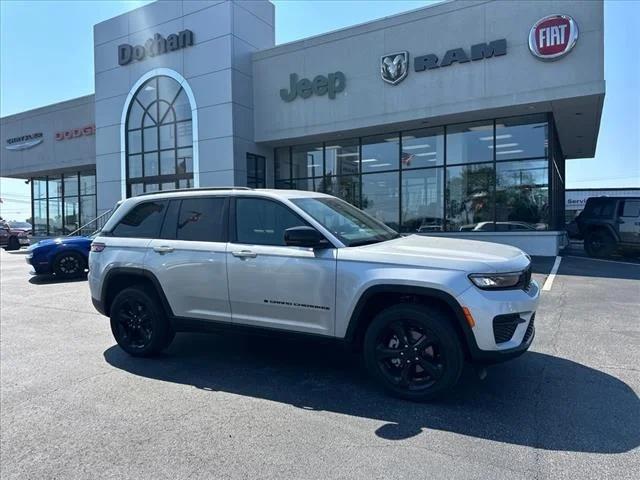 2024 Jeep Grand Cherokee GRAND CHEROKEE ALTITUDE 4X2