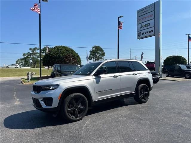 2024 Jeep Grand Cherokee GRAND CHEROKEE ALTITUDE 4X2