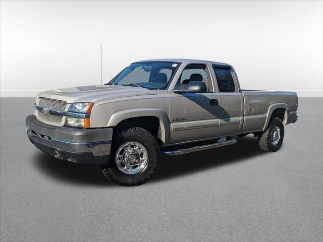 2004 Chevrolet Silverado 2500HD LS