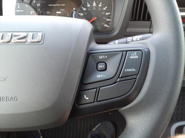 2025 Isuzu NRR Unknown