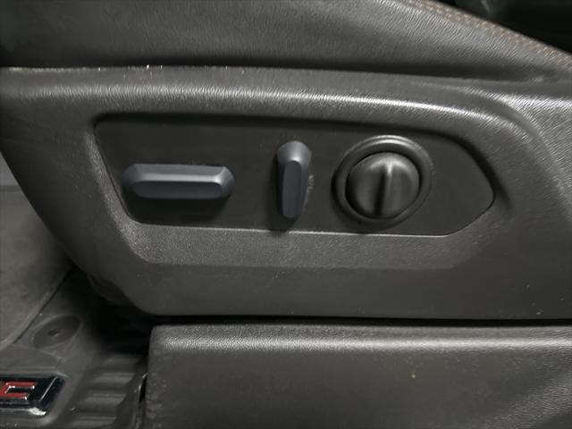 2023 GMC Sierra 3500HD 4WD Crew Cab Standard Bed AT4