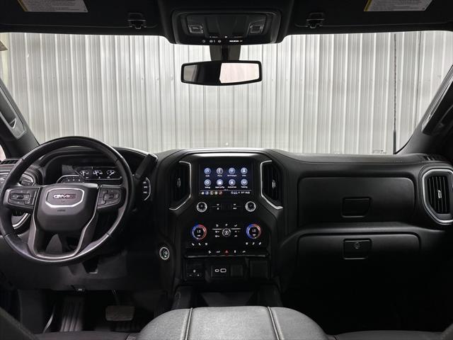 2023 GMC Sierra 3500HD 4WD Crew Cab Standard Bed AT4