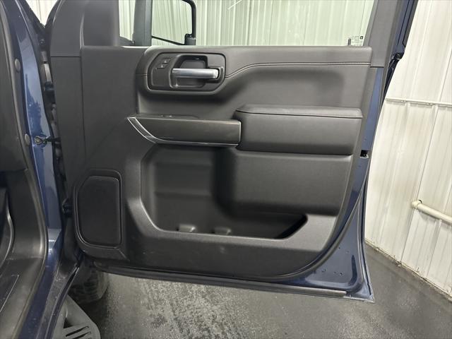 2023 GMC Sierra 3500HD 4WD Crew Cab Standard Bed AT4
