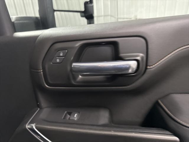 2023 GMC Sierra 3500HD 4WD Crew Cab Standard Bed AT4