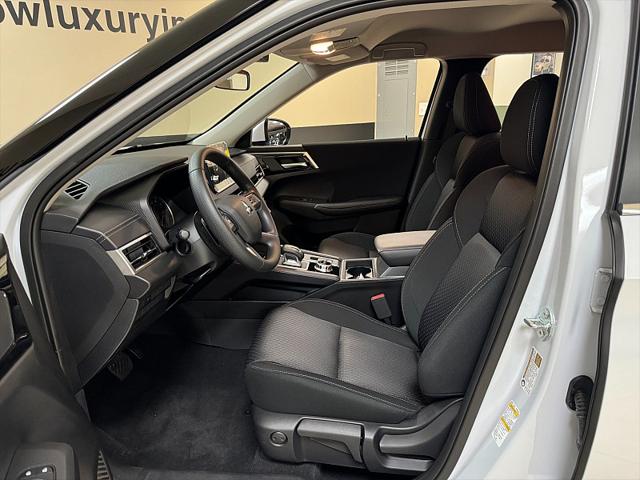 2024 Mitsubishi Outlander ES 2.5 2WD