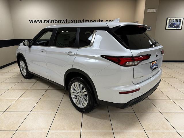 2024 Mitsubishi Outlander ES 2.5 2WD