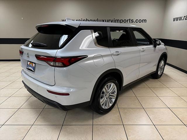 2024 Mitsubishi Outlander ES 2.5 2WD