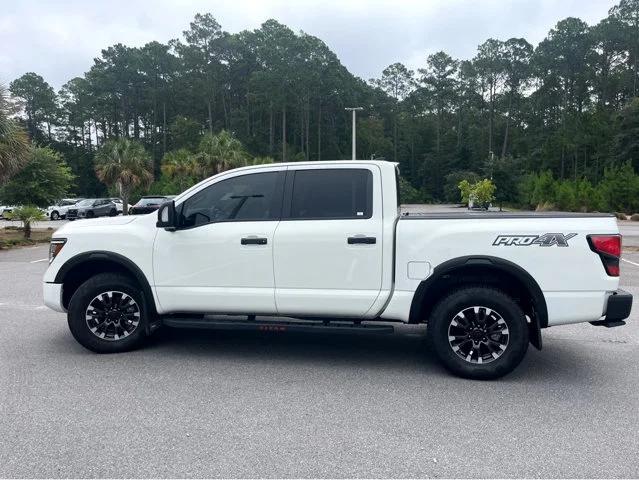 2024 Nissan TITAN Crew Cab PRO-4X 4x4