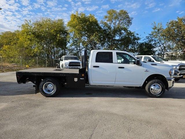 2024 RAM Ram 3500 Chassis Cab RAM 3500 TRADESMAN CREW CAB CHASSIS 4X4 60 CA