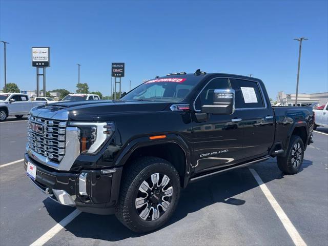 2024 GMC Sierra 2500HD 4WD Crew Cab Standard Bed Denali