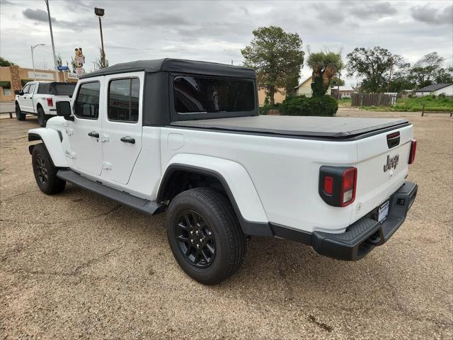 2023 Jeep Gladiator Overland 4x4