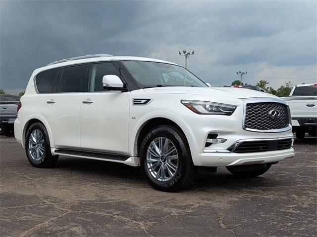 2019 INFINITI QX80 LUXE