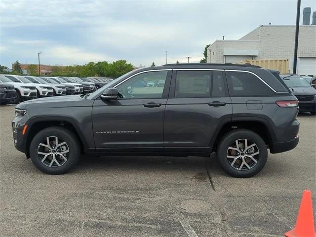 2024 Jeep Grand Cherokee GRAND CHEROKEE LIMITED 4X4