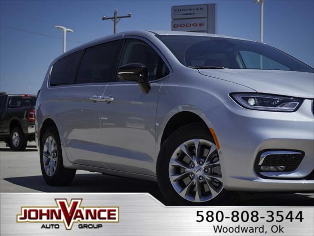 2024 Chrysler Pacifica PACIFICA TOURING L AWD