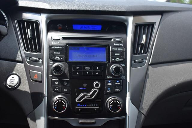 2012 Hyundai Sonata Hybrid Base 4dr Sedan