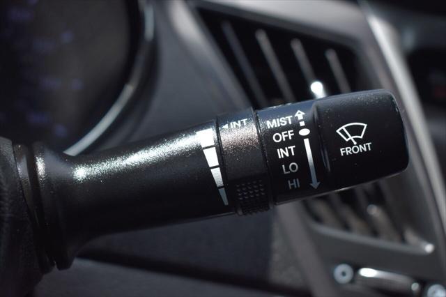 2012 Hyundai Sonata Hybrid Base 4dr Sedan