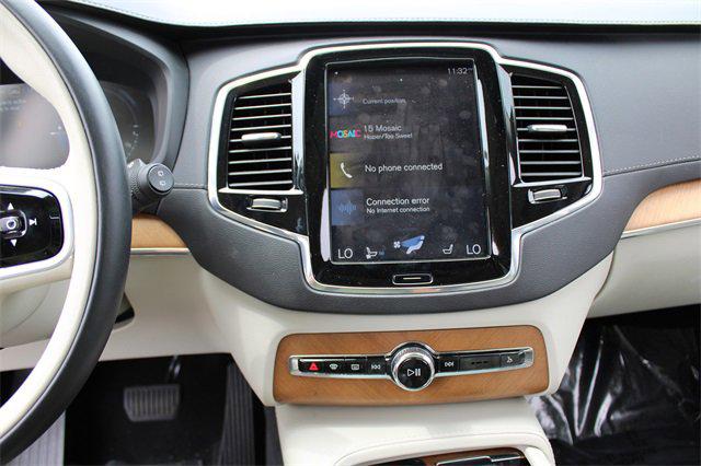 2020 Volvo XC90 Hybrid T8 Inscription 6 Passenger