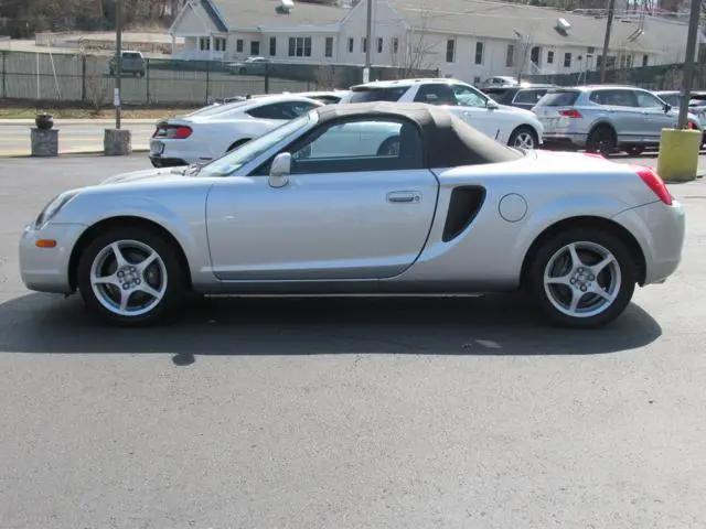 2002 Toyota MR2 Spyder Base