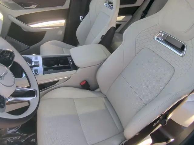2025 Jaguar F-PACE R-Dynamic S P250 AWD Automatic
