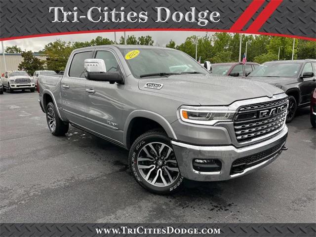 2025 RAM Ram 1500 RAM 1500 LIMITED CREW CAB 4X4 57 BOX