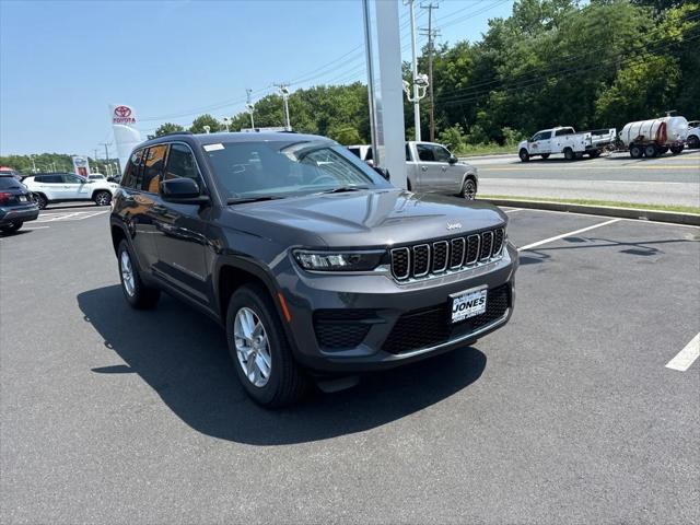 2024 Jeep Grand Cherokee GRAND CHEROKEE LAREDO X 4X4