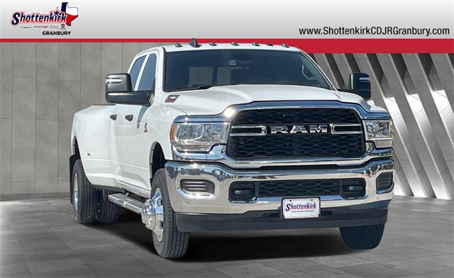 2024 RAM Ram 3500 RAM 3500 TRADESMAN CREW CAB 4X4 8 BOX