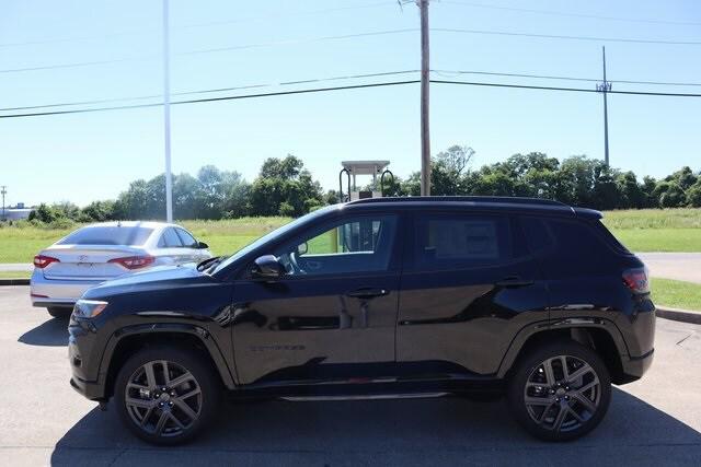 2024 Jeep Compass COMPASS LIMITED 4X4