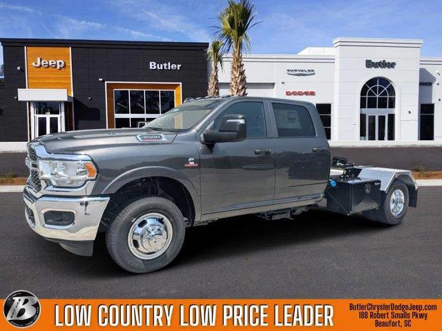 2024 RAM Ram 3500 Chassis Cab RAM 3500 TRADESMAN CREW CAB CHASSIS 4X4 60 CA