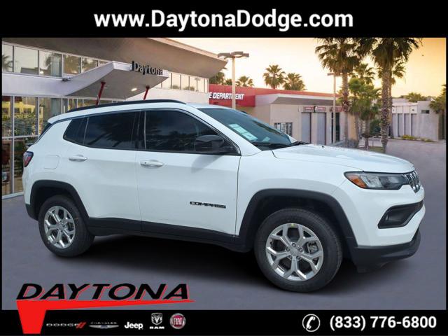 2024 Jeep Compass COMPASS LATITUDE 4X4