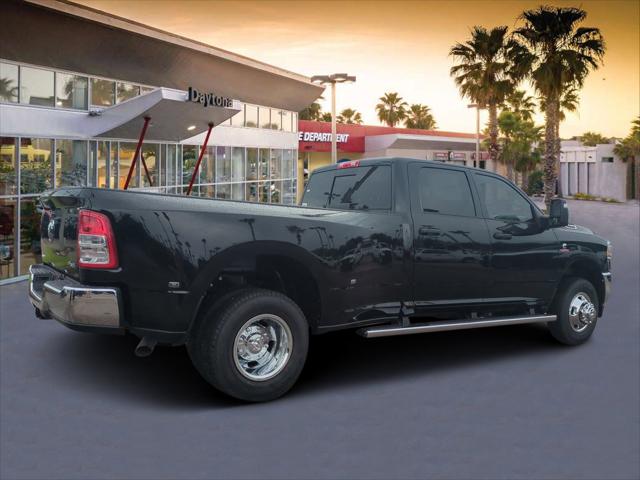 2024 RAM Ram 3500 RAM 3500 TRADESMAN CREW CAB 4X4 8 BOX