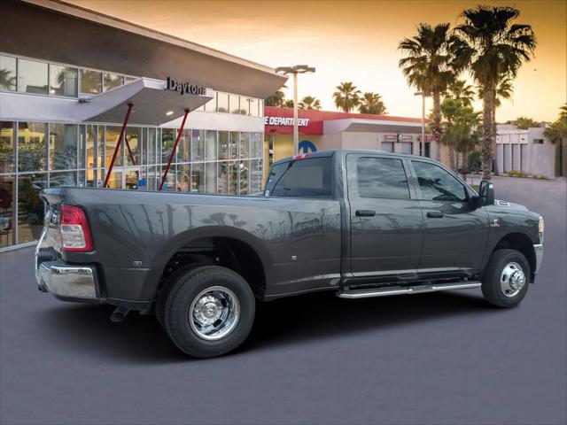 2024 RAM Ram 3500 RAM 3500 TRADESMAN CREW CAB 4X4 8 BOX