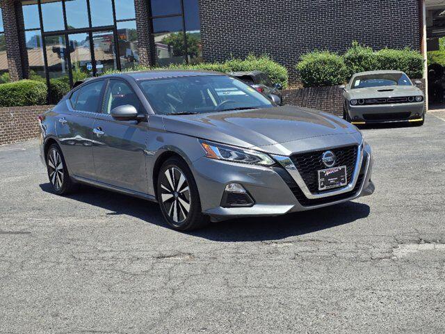 2022 Nissan Altima SV FWD