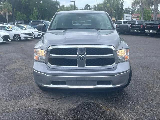 2022 RAM 1500 Classic SLT Crew Cab 4x2 57 Box