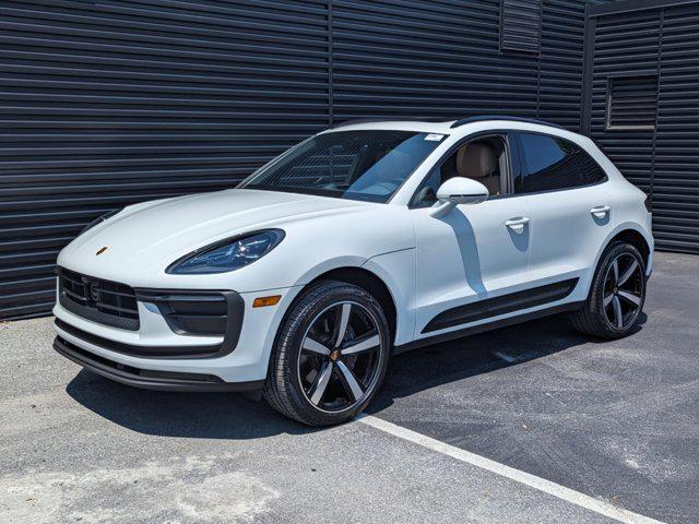 2024 Porsche Macan T