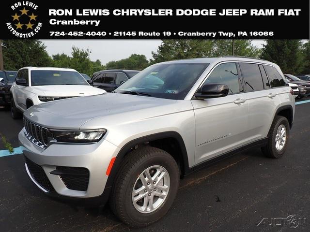 2024 Jeep Grand Cherokee GRAND CHEROKEE LAREDO 4X4