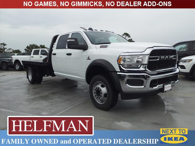 2024 RAM Ram 5500 Chassis Cab RAM 5500 TRADESMAN CHASSIS CREW CAB 4X4 84 CA