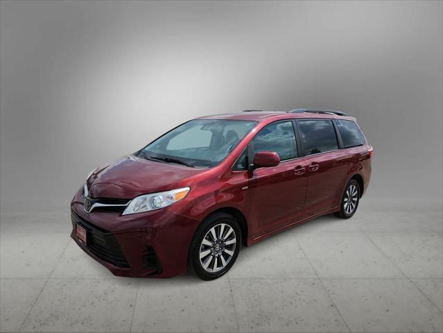 2020 Toyota Sienna LE