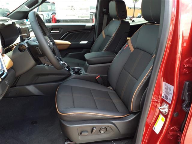 2024 GMC Canyon 4WD AT4
