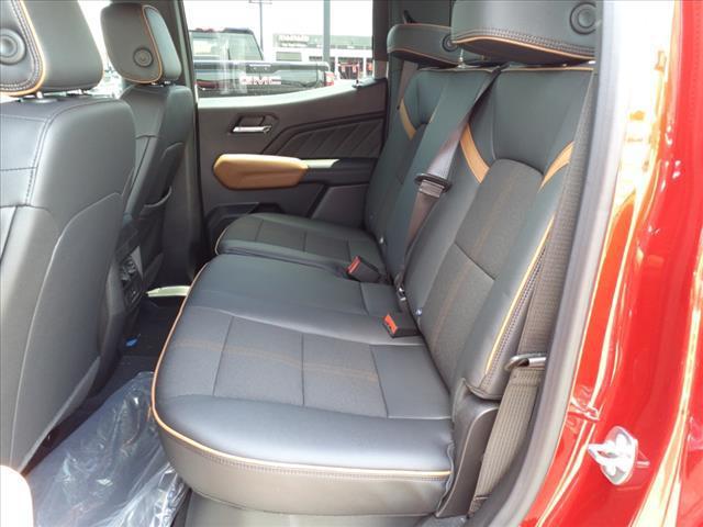 2024 GMC Canyon 4WD AT4