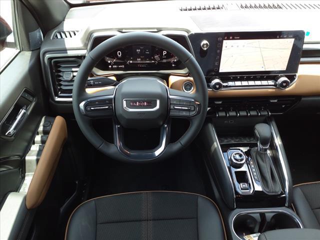 2024 GMC Canyon 4WD AT4