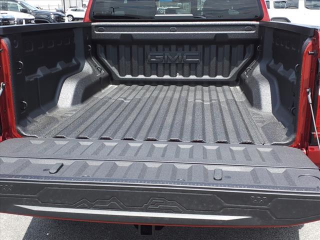 2024 GMC Canyon 4WD AT4
