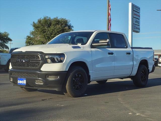 2023 RAM Ram 1500 RAM 1500 TRADESMAN CREW CAB 4X2 57 BOX