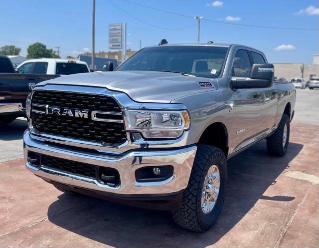 2024 RAM 2500 Big Horn Crew Cab 4x4 64 Box