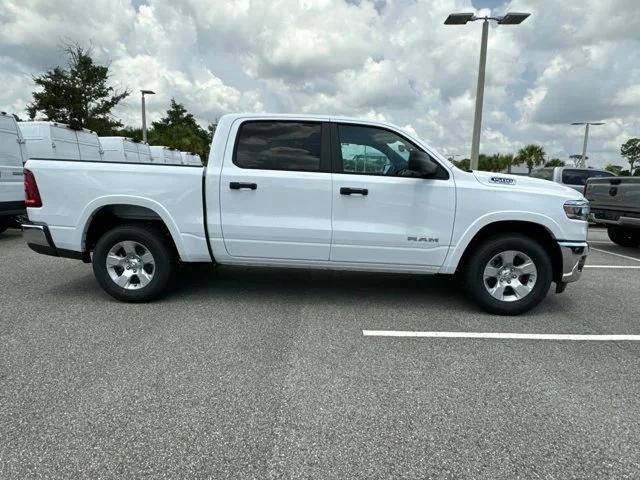 2025 RAM Ram 1500 RAM 1500 BIG HORN CREW CAB 4X2 57 BOX