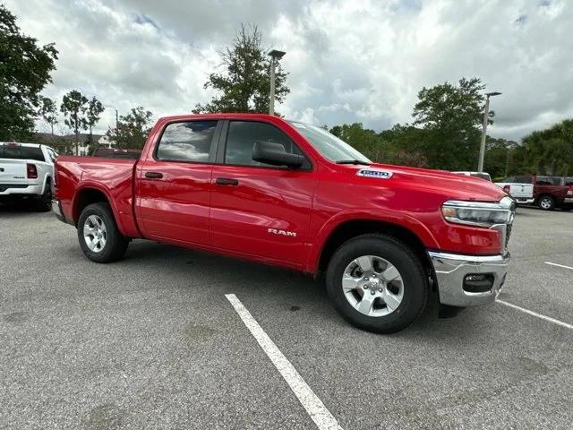 2025 RAM Ram 1500 RAM 1500 BIG HORN CREW CAB 4X2 57 BOX