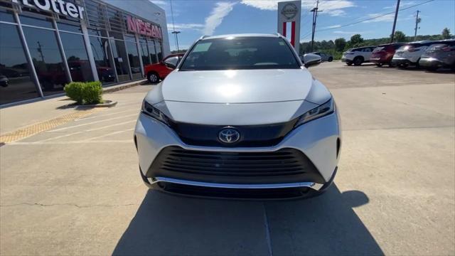 2021 Toyota Venza XLE
